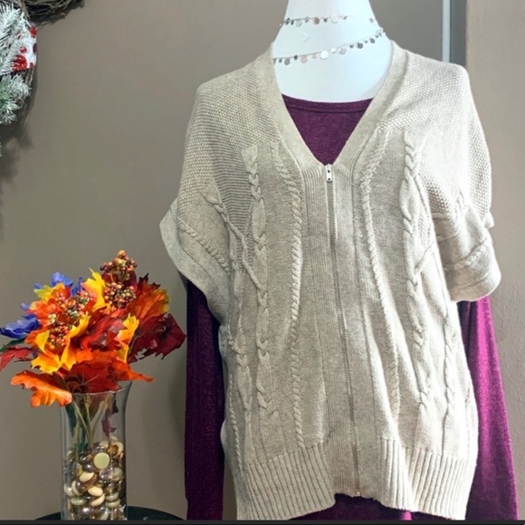 Love Scarlett Oversized Zip- Up Cable Knit Sweater - Picture 1 of 8